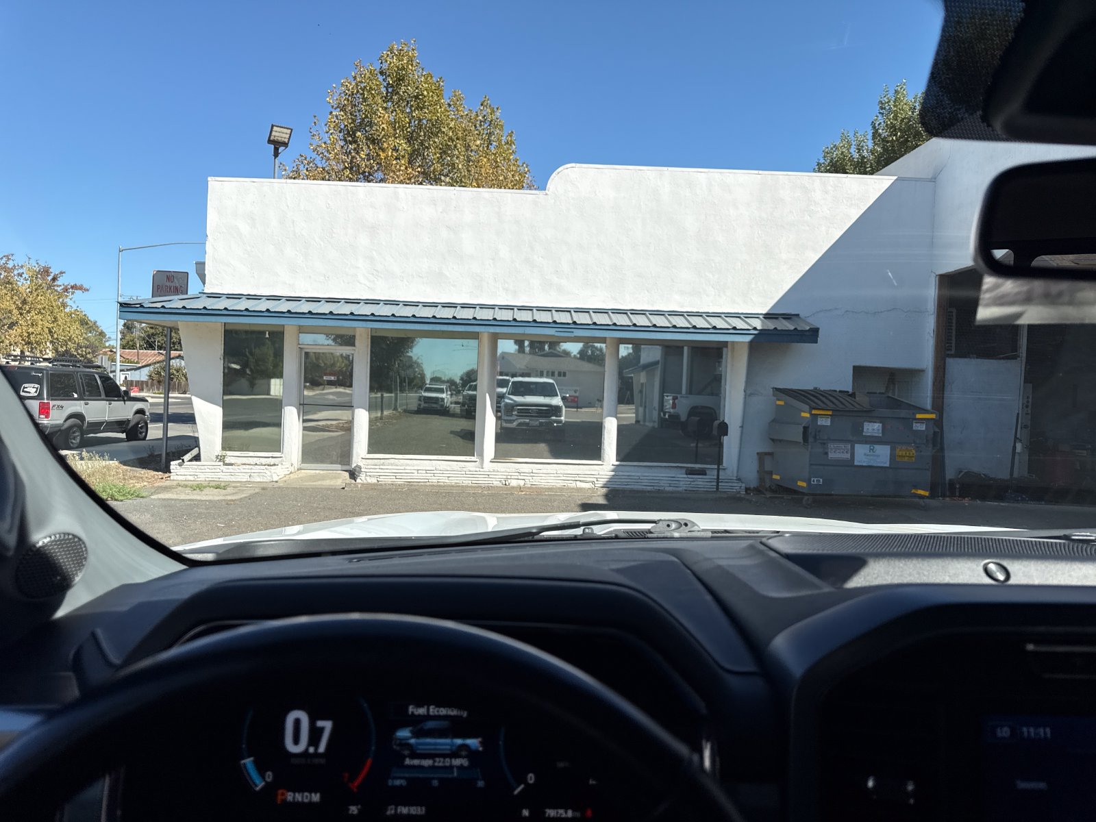 Used 2023 Ford F150 Lariat AWD/4WD image 13