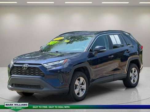 Used 2023 Toyota RAV4 XLE AWD/4WD image 6