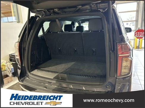 Used 2024 Chevrolet Tahoe LT w/ Luxury Package AWD/4WD image 16