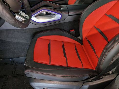 New 2026 Mercedes-Benz GLE 53 AMG 4MATIC image 4