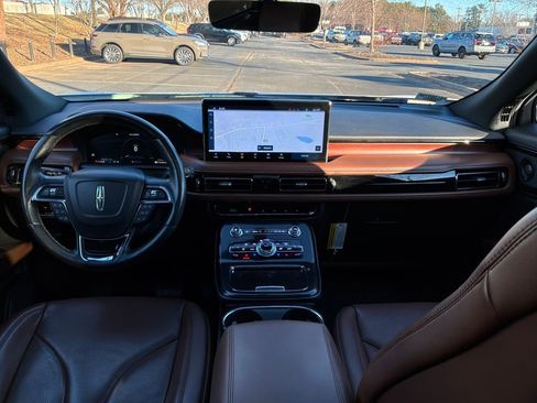 Certified 2023 Lincoln Nautilus Reserve image 13