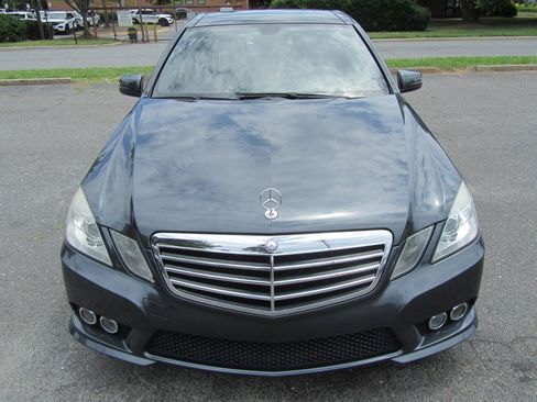 Used 2010 Mercedes-Benz E 350 Sedan w/ Premium 1 Pkg image 5