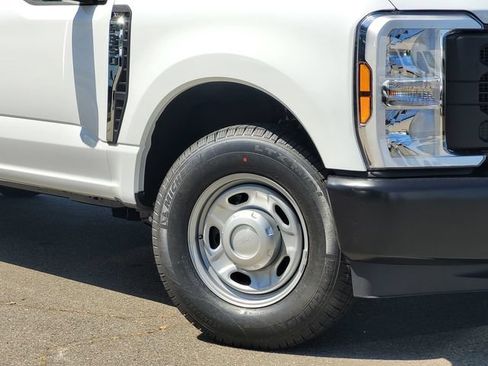 New 2026 Ford F350 XL RWD image 2