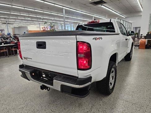 Used 2022 Chevrolet Colorado W/T w/ WT Convenience Package AWD/4WD image 4