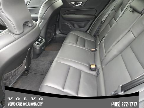 Certified 2025 Volvo V60 B5 Cross Country Ultra AWD/4WD image 24