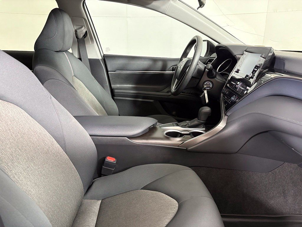 Used 2024 Toyota Camry LE FWD image 14