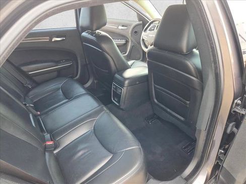 Used 2022 Chrysler 300 Touring L RWD image 20