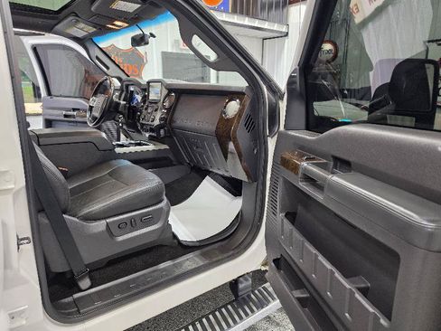 Used 2015 Ford F350 Platinum AWD/4WD image 13