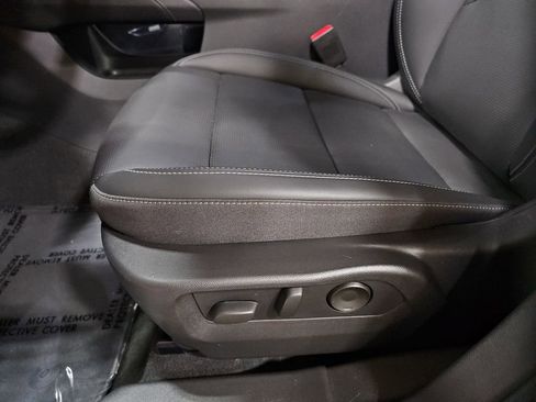 Used 2025 Buick Envision Preferred image 17