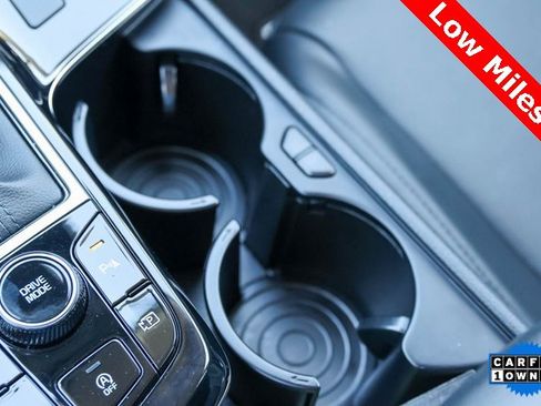 Used 2024 Kia Sportage EX image 21