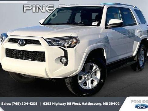 Used 2016 Toyota 4Runner SR5 image 10