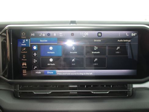 Used 2025 Jeep Wrangler Unlimited Sahara AWD/4WD image 22