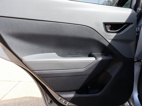 Used 2024 Subaru Crosstrek 2.5i Sport w/ Popular Package #4A image 17