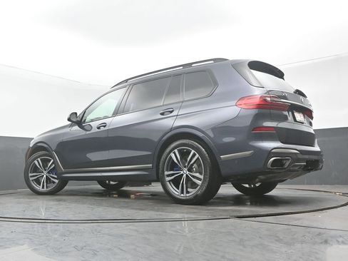 Used 2020 BMW X7 M50i w/ Executive Package AWD/4WD image 11