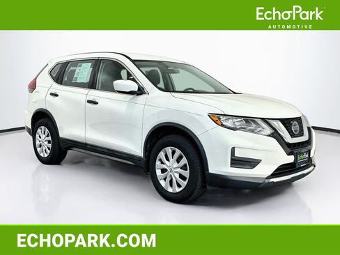 Used 2018 Nissan Rogue S AWD/4WD image 1