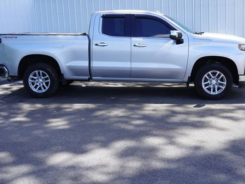 Used 2019 Chevrolet Silverado 1500 LTZ w/ Max Trailering Package AWD/4WD image 2