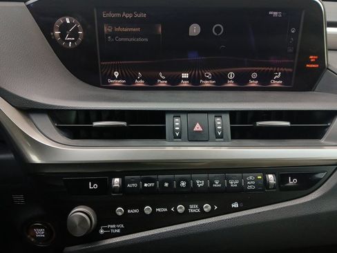 Used 2021 Lexus ES 350 F Sport w/ Special Edition FWD image 8