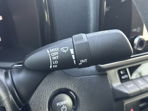 Used 2025 Toyota Camry LE image 17