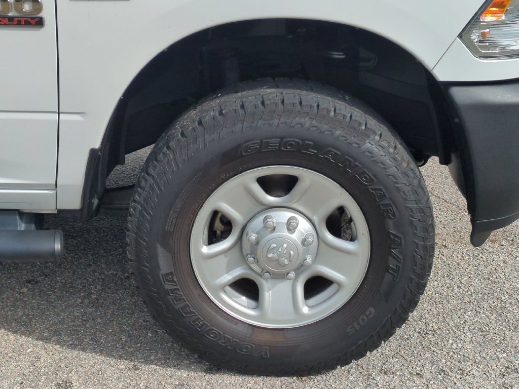 Used 2018 RAM 2500 Tradesman w/ Protection Group AWD/4WD image 11