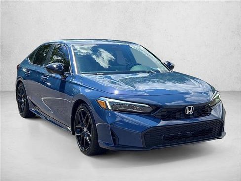 Certified 2025 Honda Civic Sport image 3
