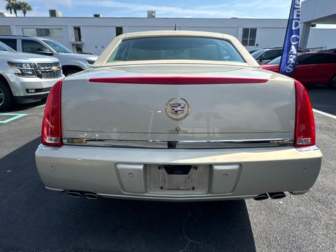 Used 2008 Cadillac DTS image 4