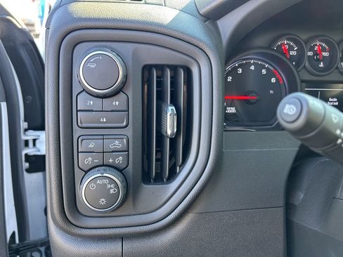 Used 2024 Chevrolet Silverado 2500 Custom w/ Custom Convenience Package image 19