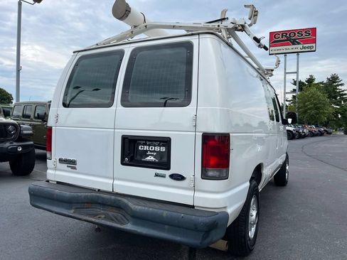 Used 2012 Ford E-250 and Econoline 250 w/ Commercial Cargo Van Pkg RWD image 26