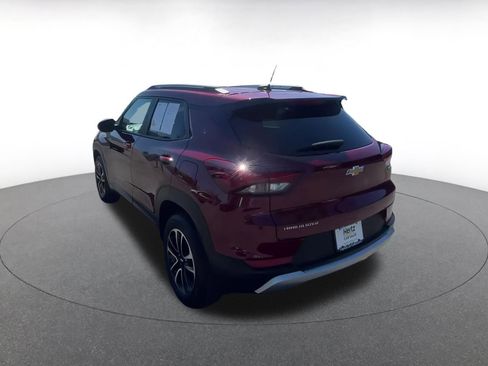 Used 2025 Chevrolet TrailBlazer LT image 11