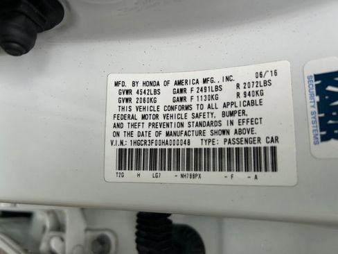 Used 2017 Honda Accord EX-L image 34