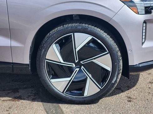 New 2026 Volvo EX90 Ultra image 30