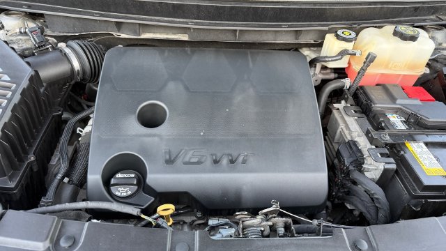 Used 2019 Chevrolet Traverse LT AWD/4WD image 36