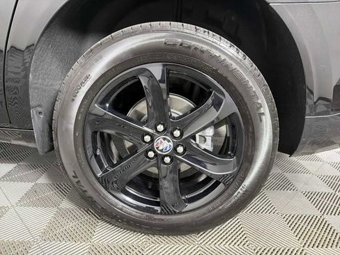 Used 2024 Buick Enclave Premium w/ Sport Touring Edition image 20