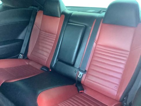 Used 2015 Dodge Challenger R/T Plus RWD image 12