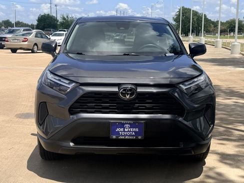 Used 2023 Toyota RAV4 LE FWD image 3