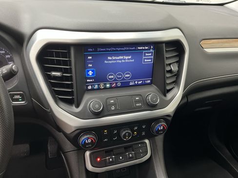Certified 2023 GMC Acadia SLE w/ Driver Convenience Package FWD image 17