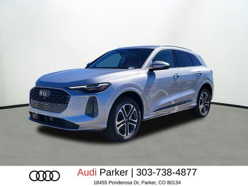 Used 2025 Audi Q5 Premium Plus w/ Premium Plus image 1