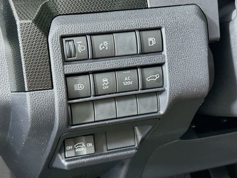 New 2026 Toyota 4Runner Limited AWD/4WD image 10