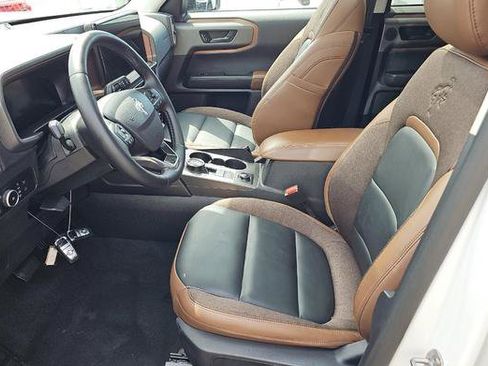 Used 2025 Ford Bronco Sport Outer Banks w/ Outer Banks Tech Package+ AWD/4WD image 5