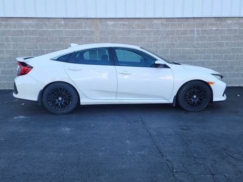 Used 2018 Honda Civic Si image 2