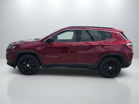 Used 2022 Jeep Compass Latitude image 6