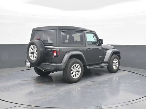 Used 2023 Jeep Wrangler Sport AWD/4WD image 8