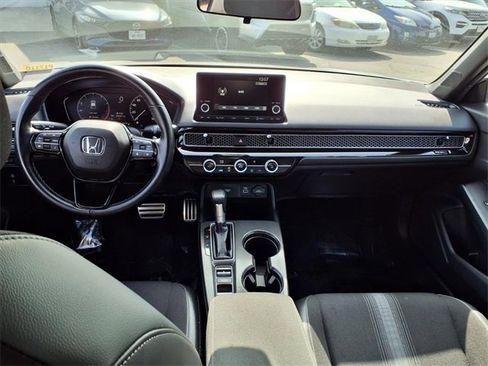 Used 2024 Honda Civic Sport image 10