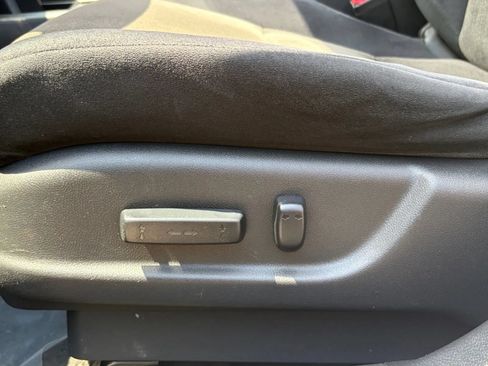 Used 2010 Honda Accord LX-P image 23