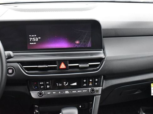 Certified 2025 Kia Seltos EX w/ EX Sunroof Package image 21