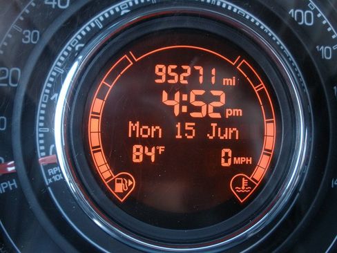 Used 2012 FIAT 500 Sport w/ Safety & Sound Pkg FWD image 30
