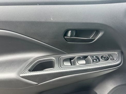 Used 2024 Nissan Versa S w/ Trunk Package image 11