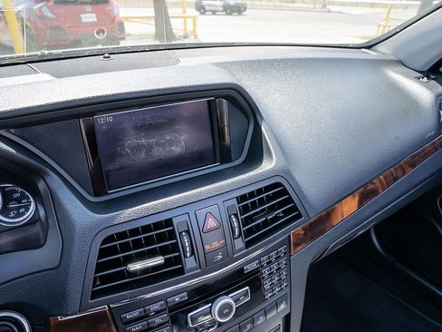 Used 2012 Mercedes-Benz E 350 Cabriolet image 27