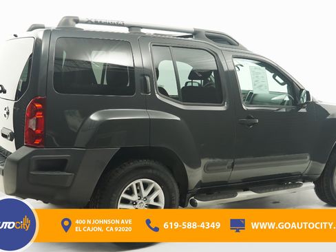 Used 2015 Nissan Xterra S w/ Value Package RWD image 4