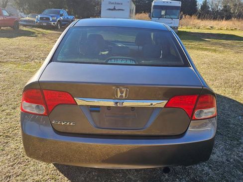 Used 2010 Honda Civic LX image 5
