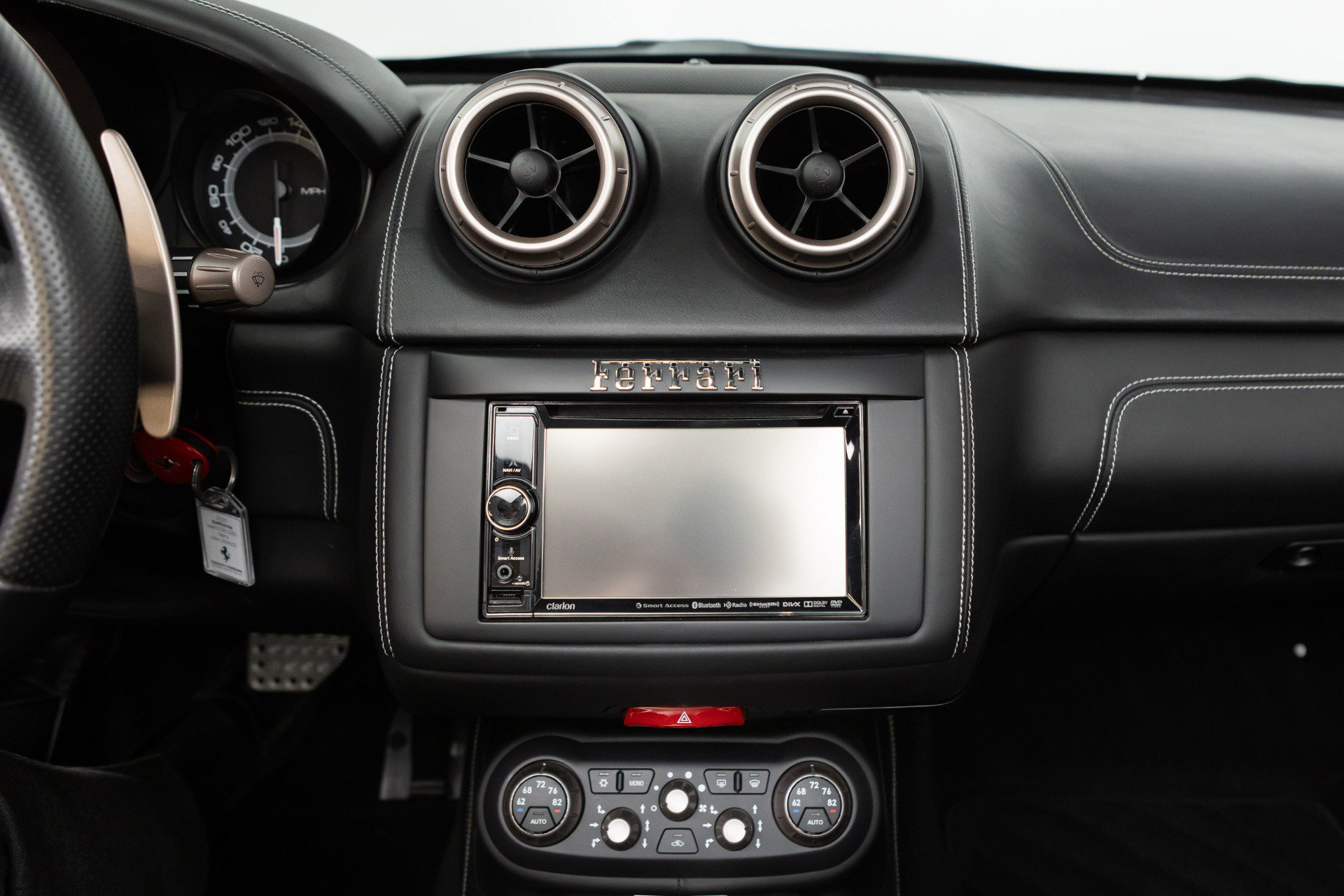 Used 2010 Ferrari California RWD image 82